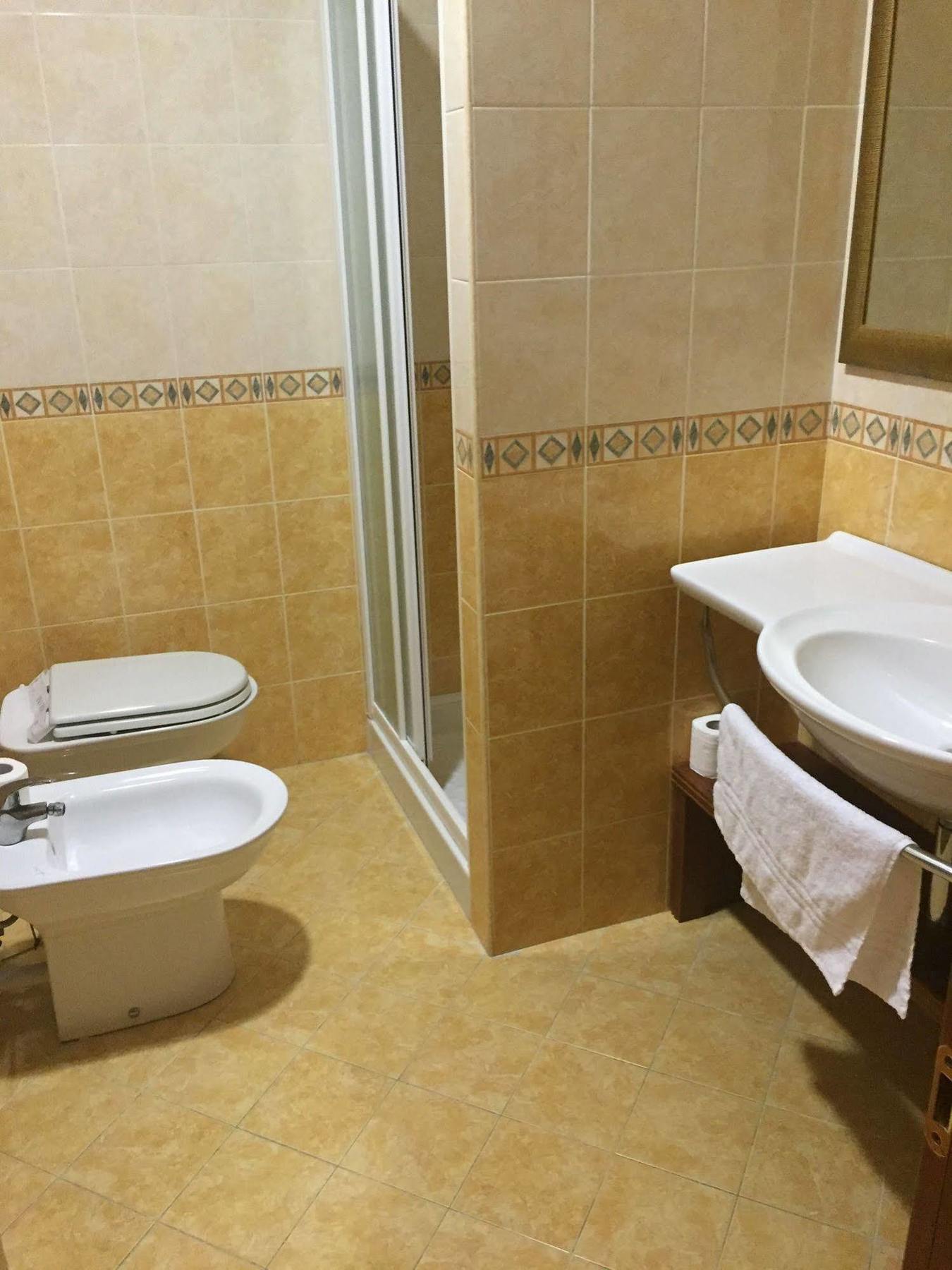 Hotel Divine Рим Екстериор снимка