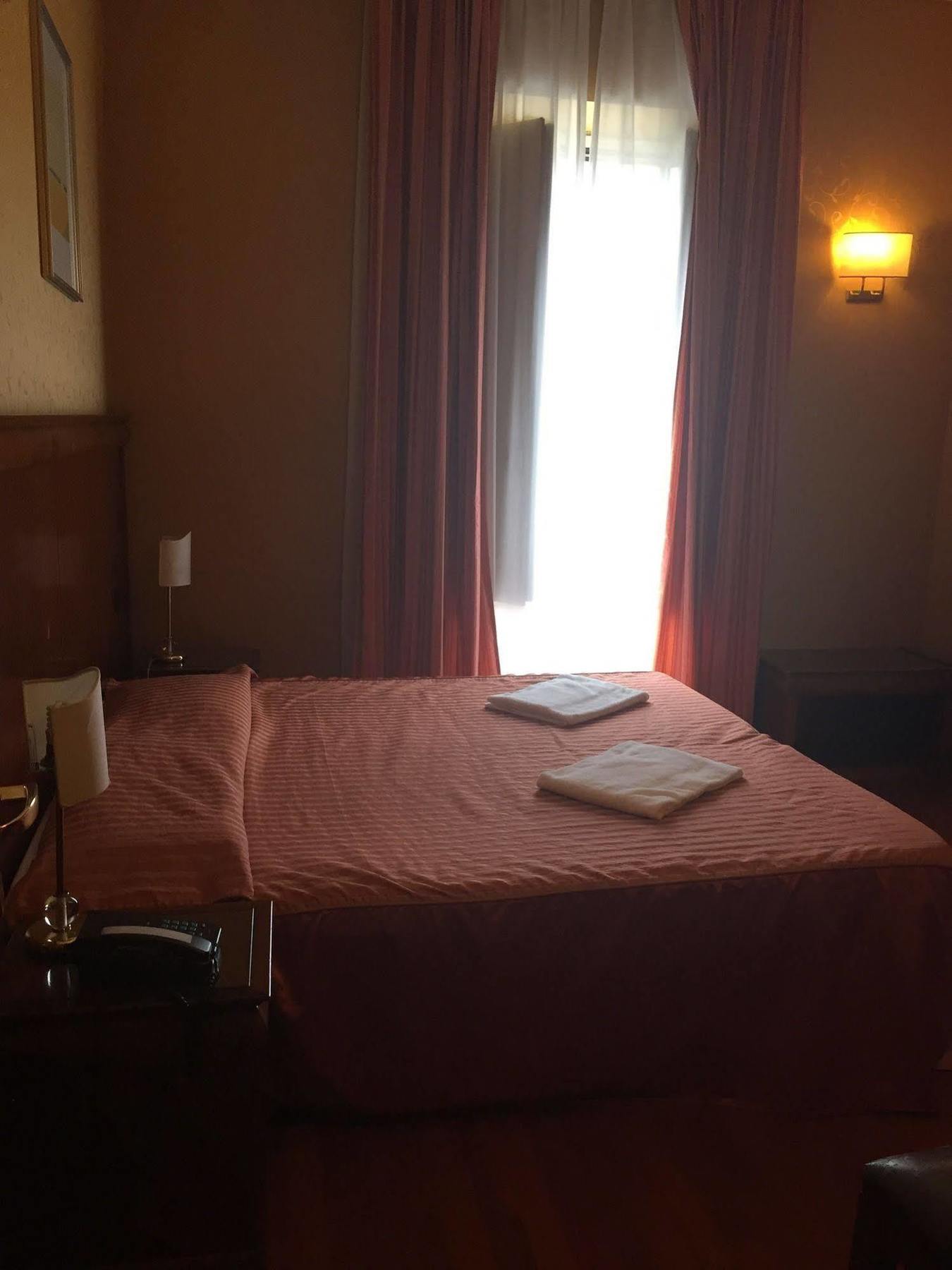 Hotel Divine Рим Екстериор снимка